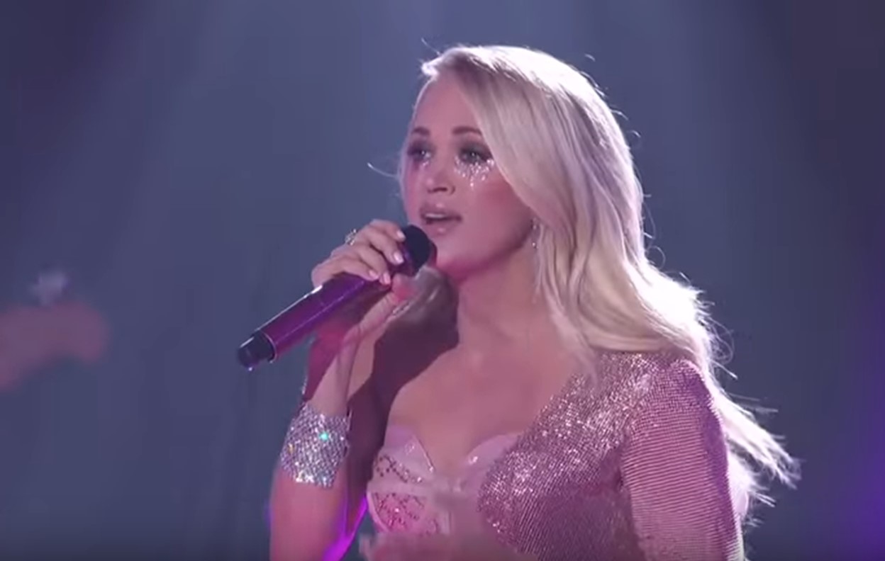 carrie underwood cry pretty american idol