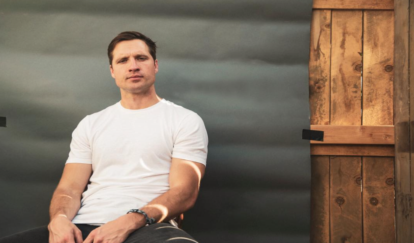 Walker Hayes Gets Tattoo In Honor Of Late Daughter