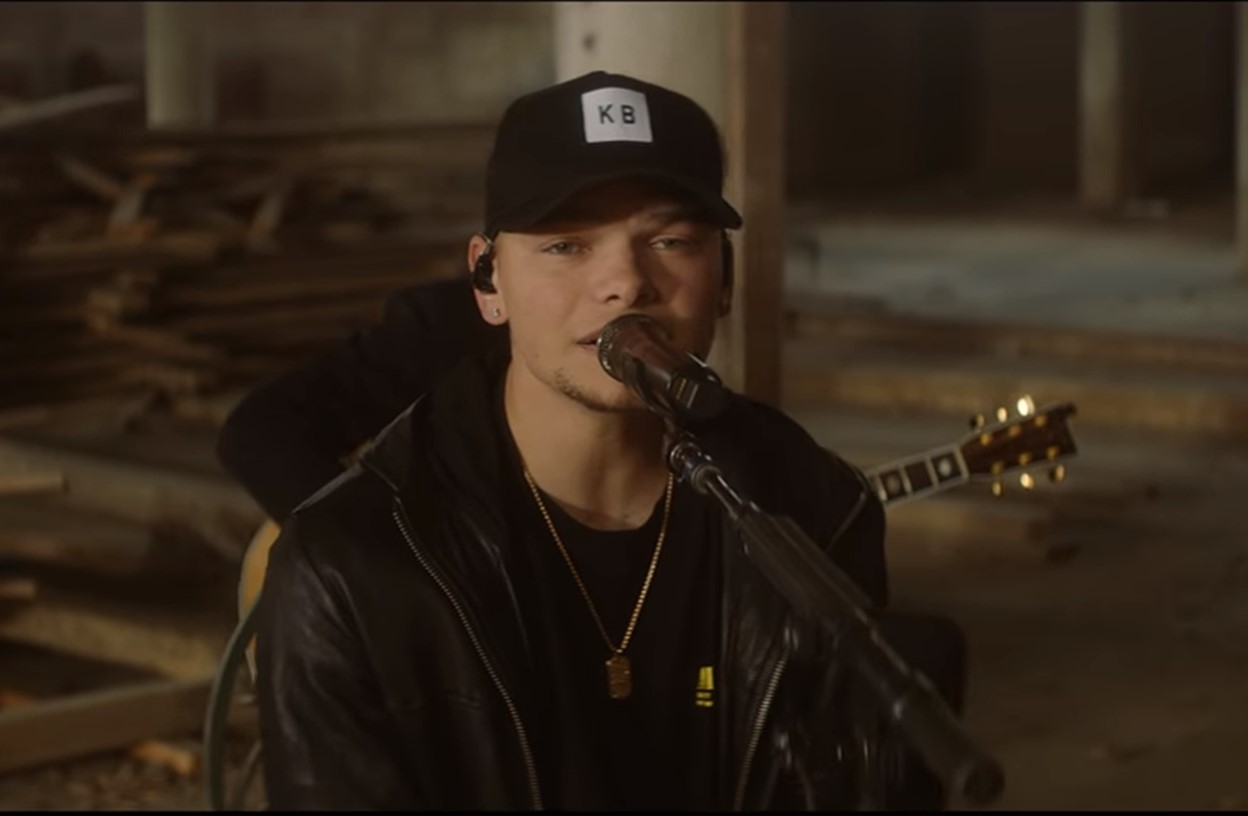 Kane Brown Takes Heaven Live Video 