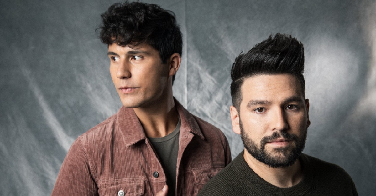 Dan and Shay My Side of the Fence