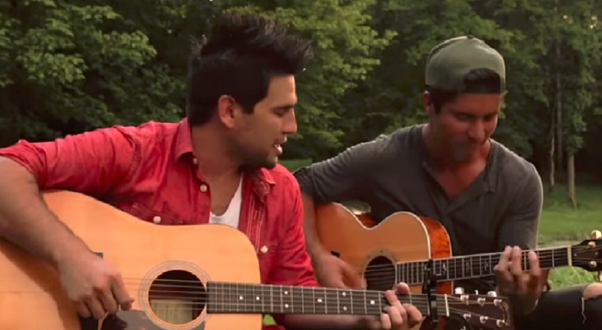 Dan and Shay Somewhere Only We Know Video and Lyrics.