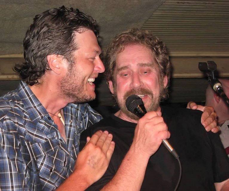 Earl Thomas Conley and Blake Shelton