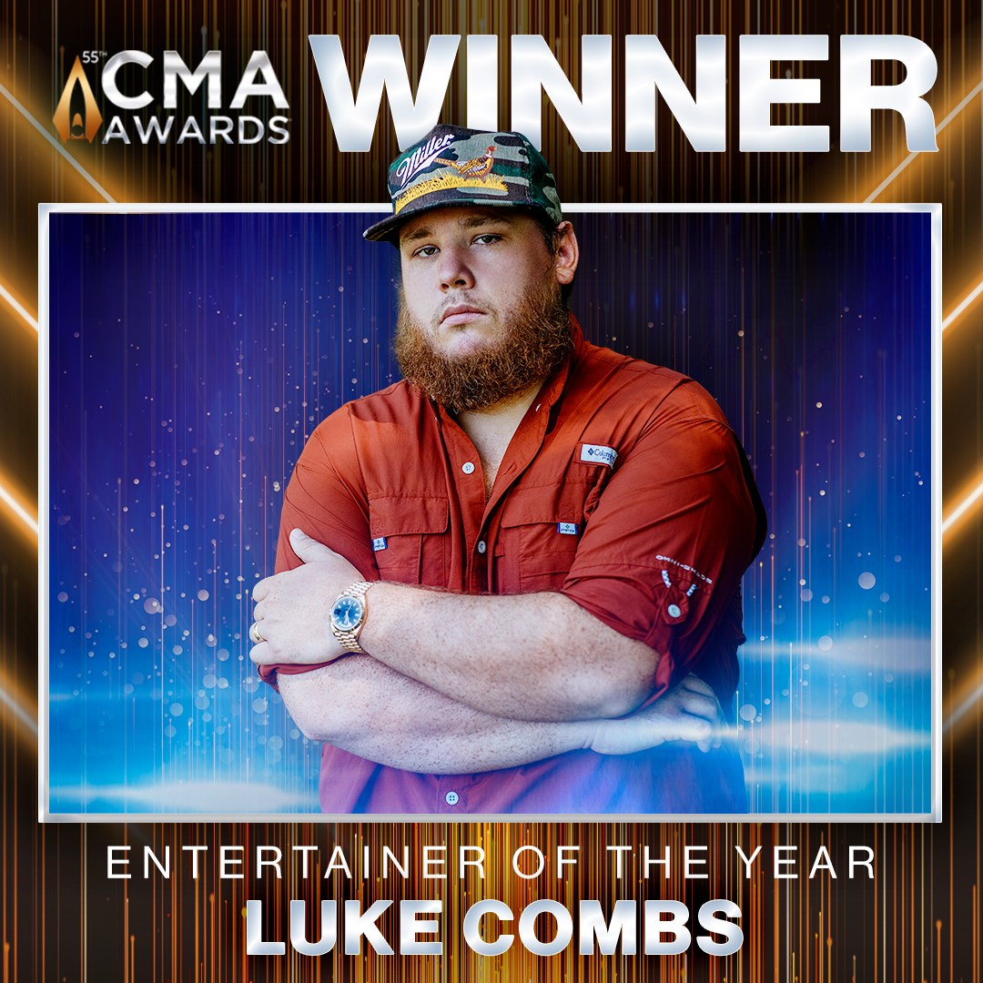 2021 CMA Awards Entertainer of the Year