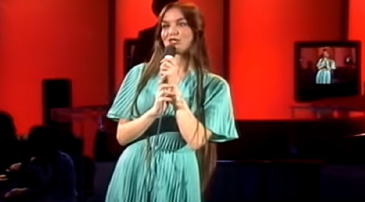 Crystal Gayle You Never Miss A Real Good Thing