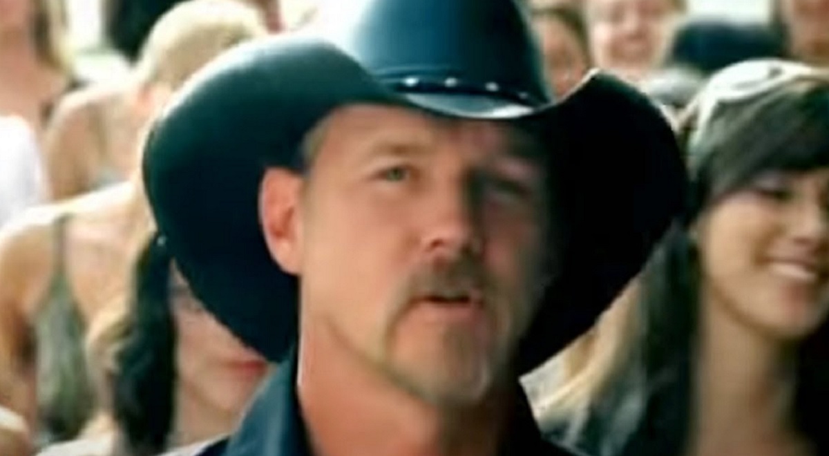 Trace Adkins Ladies Love Country Boys