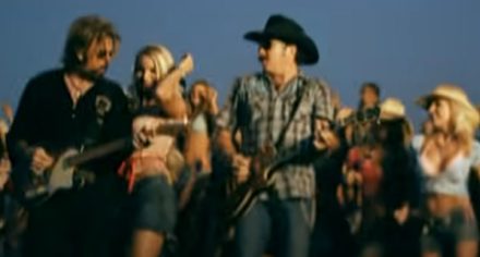 Brooks & Dunn Put A Girl In It