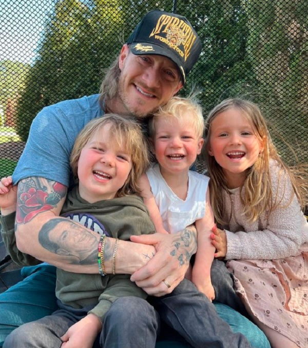 Tyler Hubbard Family 2023