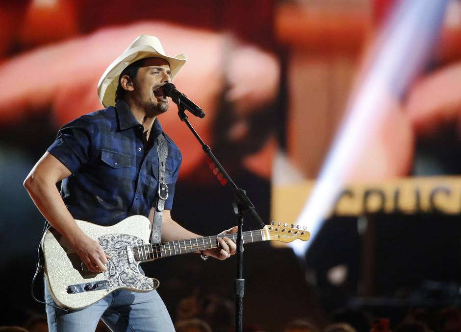 Brad Paisley Absolutely Crushes It at ACM Awards