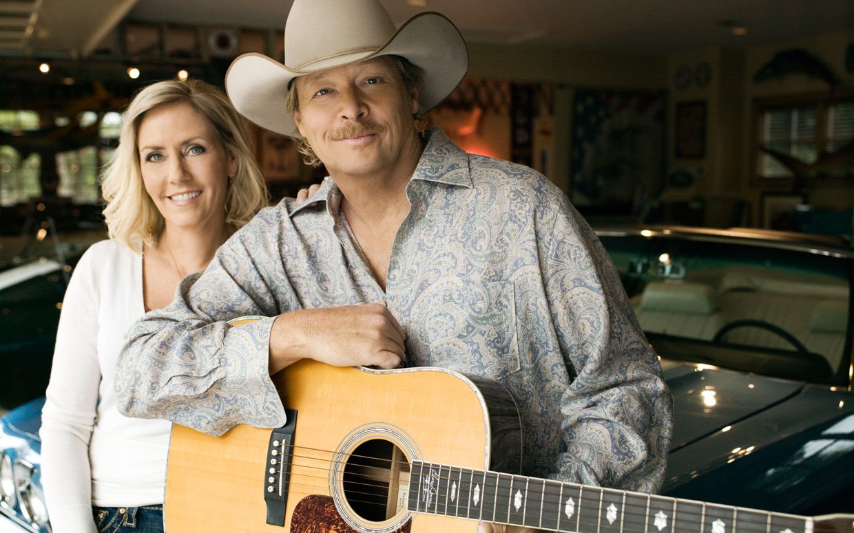 alan jackson with wife denise jackson