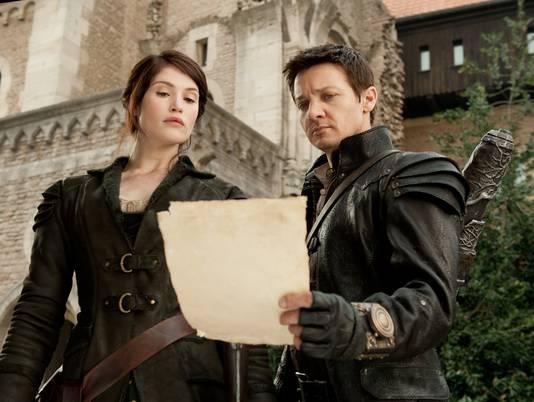 Hansel and Gretel topped the Box Office with $19 million on its first weekend, in spite of bad reviews and falling short of expected $30M